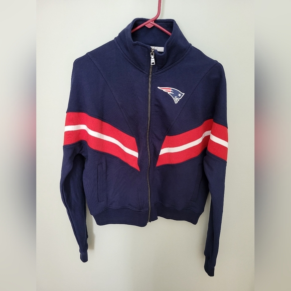 NFL New England Patriots Wear Erin Andrew's Full Zip Women Jacket New Size Small - Picture 2 of 8